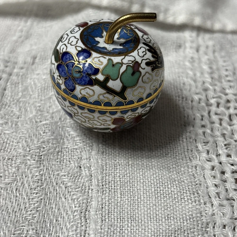 VINTAGE CLOISONNE ROUND BLOSSOM FLORAL‎ TRINKET BOX